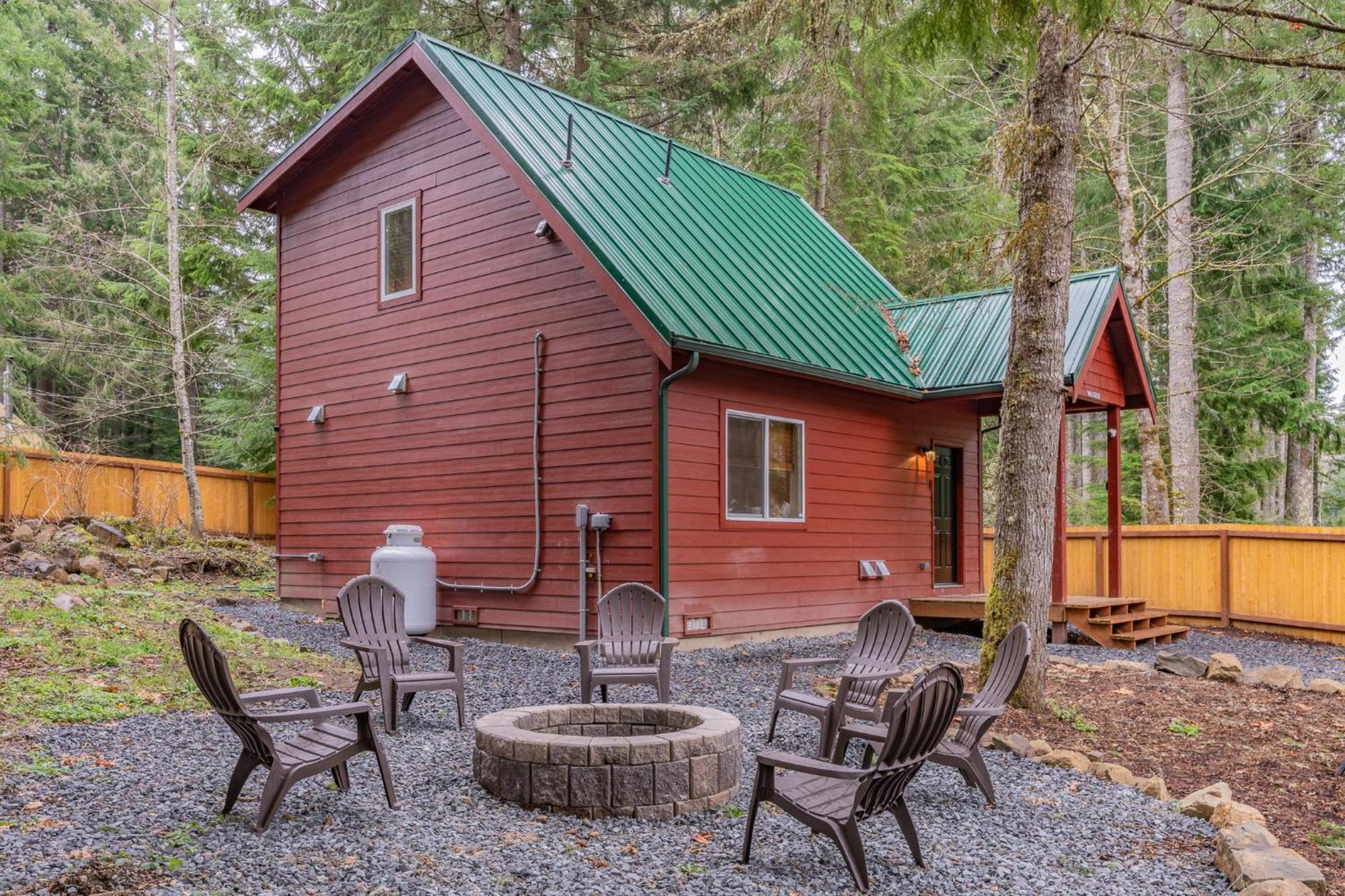 Mt. Rainier Cabin W/Hot Tub Ashford Buitenkant foto